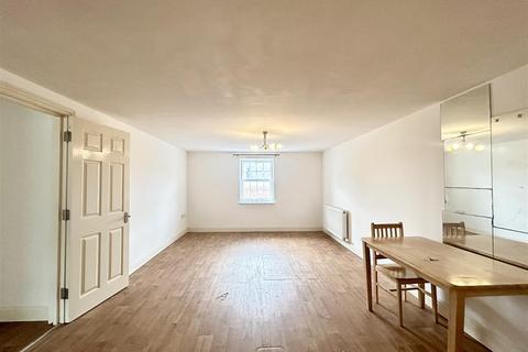 1 bedroom apartment to rent, Matisse House, Maidenhead Street, Hertford