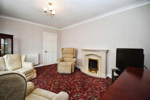 3 bedroom terraced house for sale, Amethyst Road, Hull