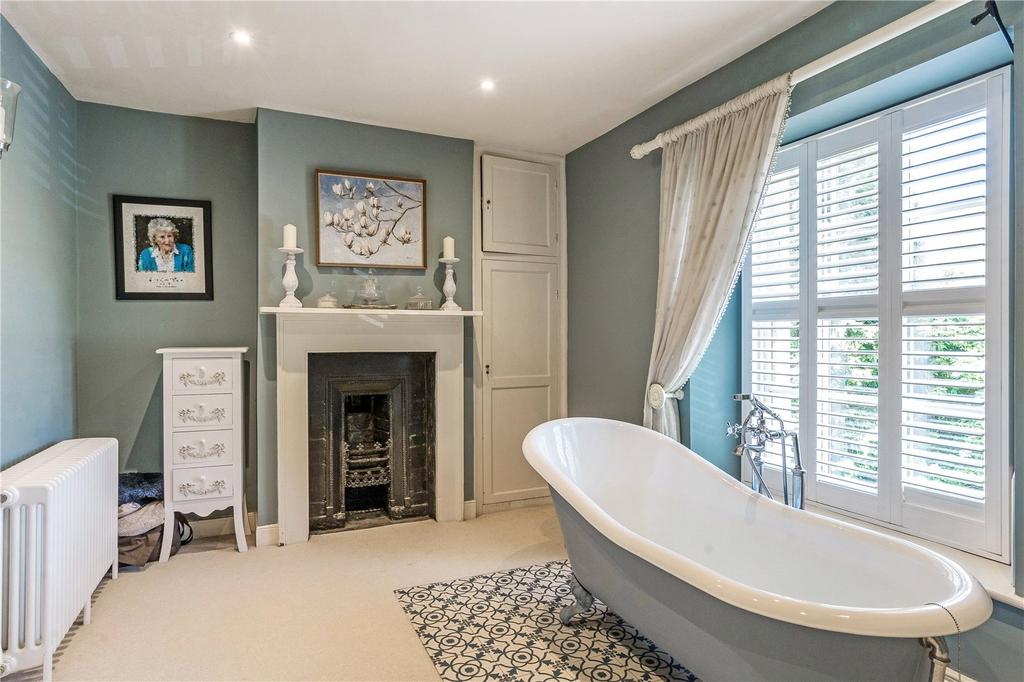 Bedroom One En Suite