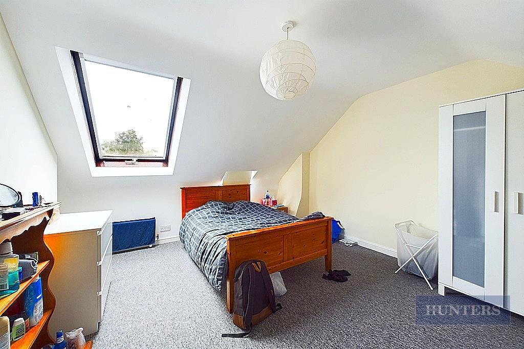 CAM01635 G0-PR0195-STILL023.jpg