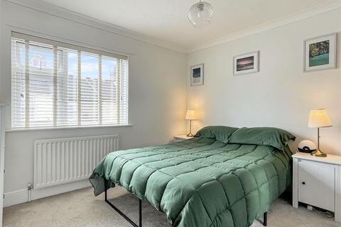 3 bedroom terraced house for sale, Lovewell Road, Lowestoft