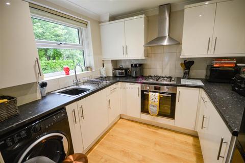 2 bedroom end of terrace house for sale, Hall Meadow Grove, Halfway, Sheffield, S20