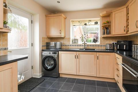 3 bedroom detached house for sale, Cherrydale Court, Dudley