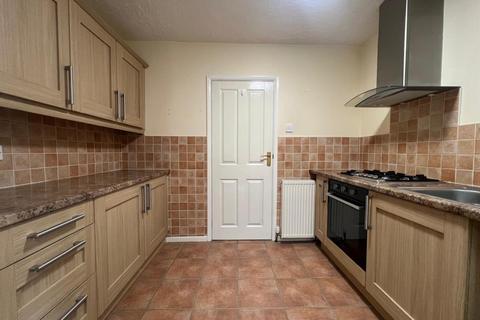 2 bedroom house to rent, Eastbourne Close, Coundon, Coventry, CV6 1GR