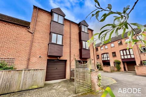 2 bedroom townhouse to rent, Boswell Court, Ashbourne DE6