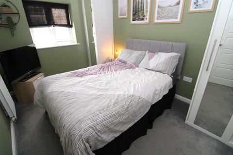4 Challen Vale, Littlehampton, BN17 7BZ
