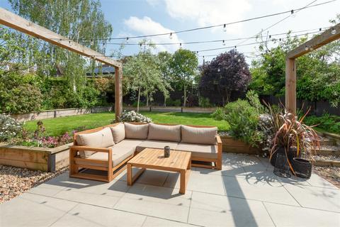 59 Castle Road, Whitstable, CT5 2ED