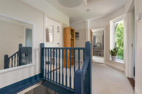 59 Castle Road, Whitstable, CT5 2ED