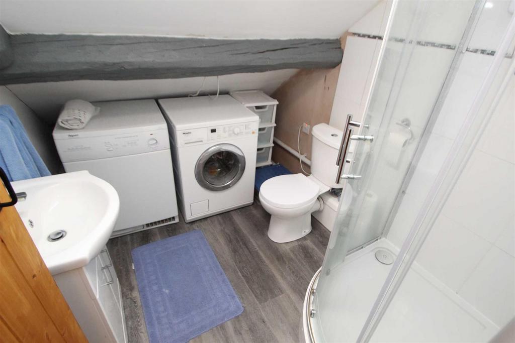 Shower Room/Utility