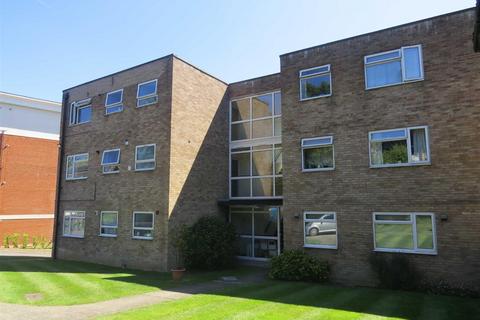 Orpington - 2 bedroom flat for sale