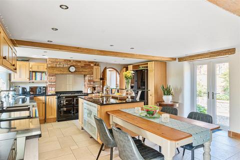 6 bedroom detached house for sale, Talaton, Exeter