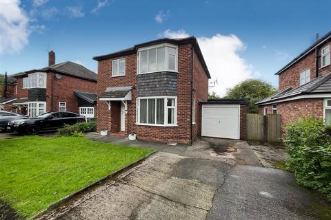 3 bedroom detached house for sale, Campden Way, Handforth, Wilmslow