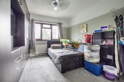 4 bedroom house for sale, Falkland Park Avenue, London