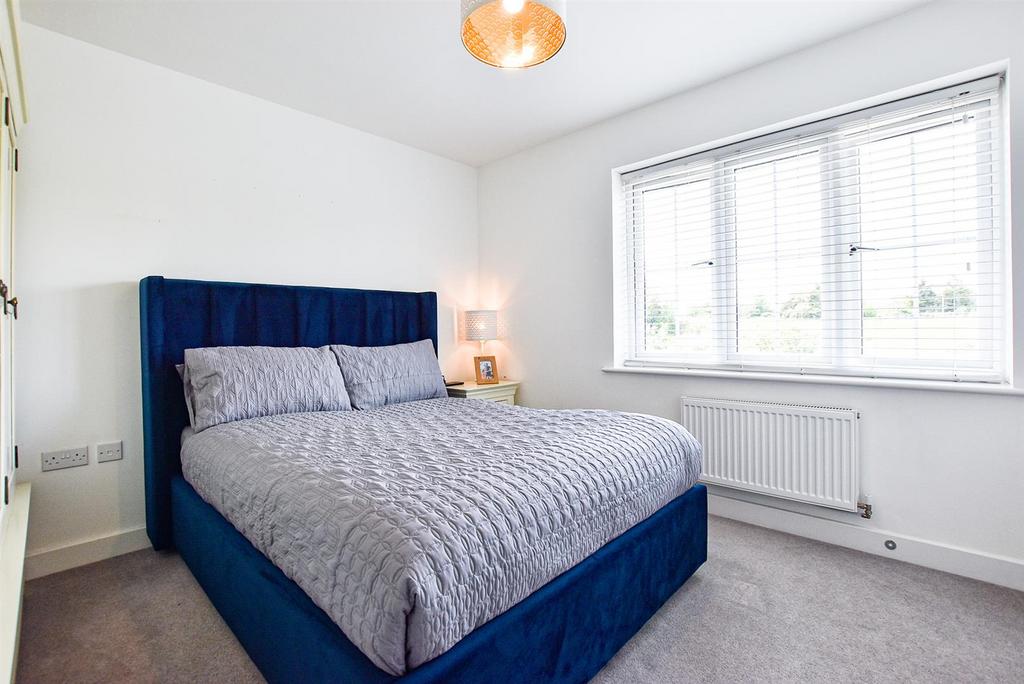 Bedroom 1..jpg