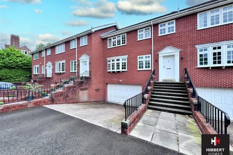 4 bedroom townhouse for sale, Ashley Court, Altrincham WA15