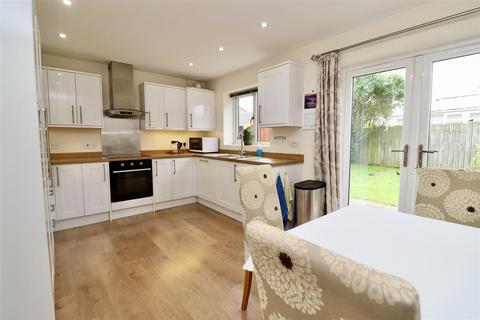 3 bedroom semi-detached house for sale, Wold Road, Pocklington, York