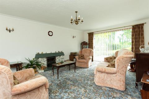 3 bedroom bungalow for sale, Red Hall Lane, Penley.