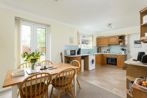 3 bedroom semi-detached house for sale, Highmoor Road, Dringhouses, York