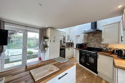 3 bedroom semi-detached house for sale, Kitson Gardens, Stretham CB6