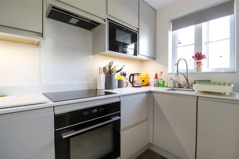 67 Benson Drive, Northam, Bideford, EX39 1UY