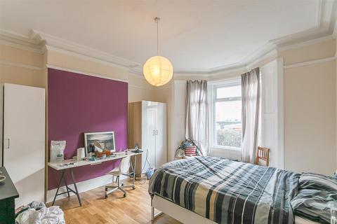 2 bedroom flat to rent, Lavender Gardens, Jesmond, Newcastle upon Tyne