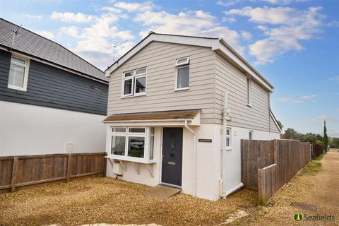 2 bedroom detached house for sale, Manna Road, Bembridge, PO35 5UX