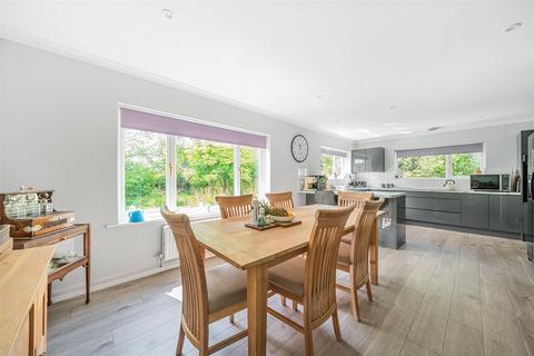 3 bedroom bungalow for sale, Silver Street, Fivehead, Taunton, TA3