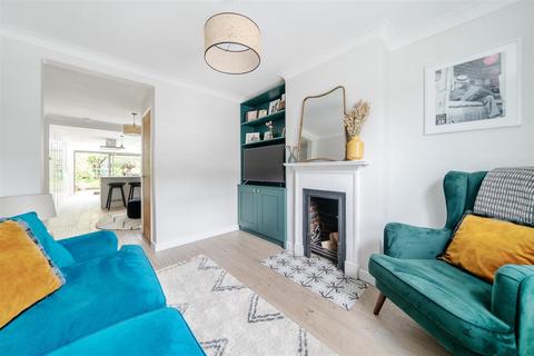 43 Lion Lane, Haslemere, GU27 1JF