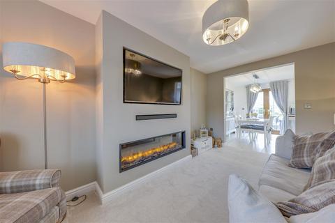 4, Spring Bank Burnley Road, Edenfield, Bury, BL0 0GF