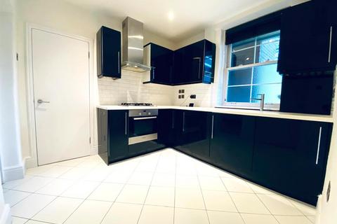2 bedroom apartment to rent, Matilda House, London E1W
