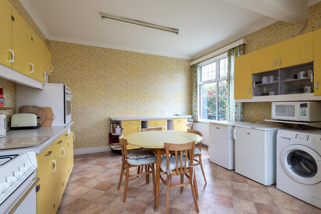 4 Bedroom Detached for Sale