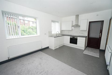 2 bedroom semi-detached house for sale, Hunger Hill Avenue, Bolton