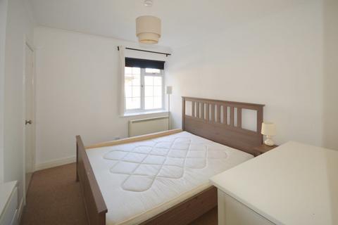 1 bedroom apartment to rent, Rye Street, Bishop`s Stortford