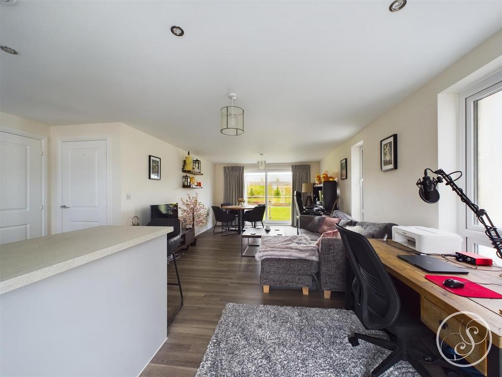 Kitchen/DIner/Lounge
