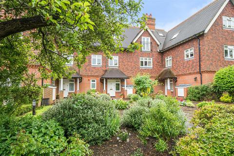 3 bedroom apartment for sale, Eyhurst Park, Kingswood