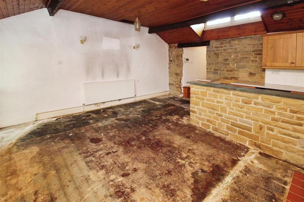 Kitchen/Living Room