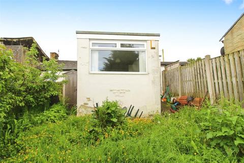 102 Old Road, Bradford, BD7 4ND