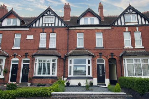 3 bedroom terraced house for sale, Spa Lane, Hinckley