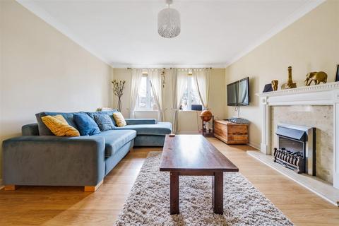 3 bedroom terraced house for sale, Watson Place, St Leonards