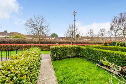 13 Watson Place, Exeter, EX2 4SF