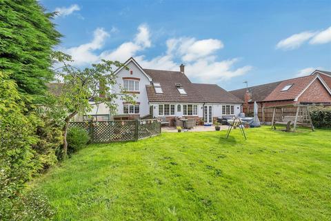 4 bedroom detached house for sale, Millfield Road, Barningham