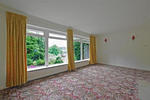 2 bedroom detached bungalow for sale, Brian Royd Lane, Greetland, Halifax