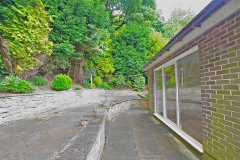 2 bedroom detached bungalow for sale, Brian Royd Lane, Greetland, Halifax