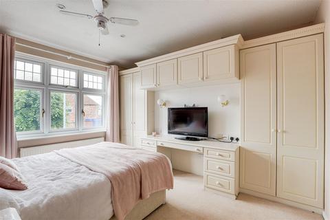 57 Blake Road, West Bridgford, Nottingham, NG2 5LD