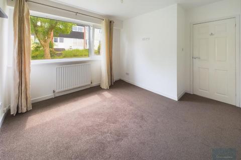 3 bedroom terraced house to rent, Cockington WalK, Plymouth PL6
