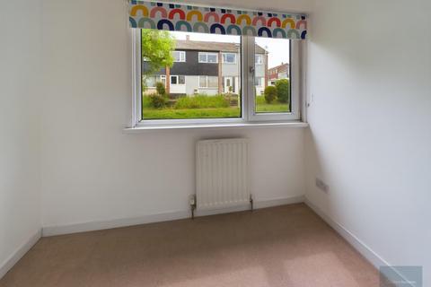 3 bedroom terraced house to rent, Cockington WalK, Plymouth PL6