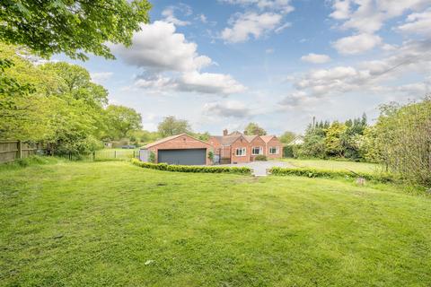 4 bedroom bungalow for sale, Greenleeves, County Lane, Iverley, DY8 2SB