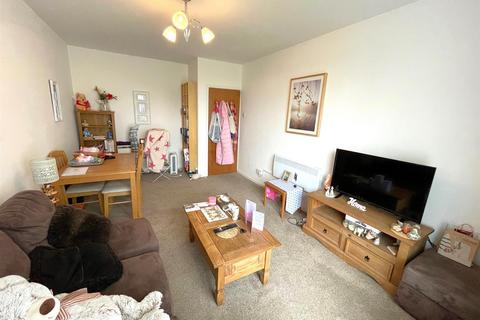 61 Alexandria Drive, Westhoughton, Bolton, BL5 3HF