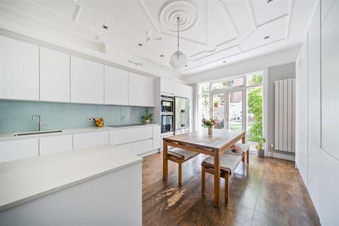 5 bedroom semi-detached house for sale, Melrose Avenue, London, NW2