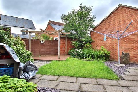 3 bedroom detached house for sale, Thatcham Road, Walton Cardiff, Tewkesbury